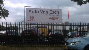 Spanframe tegen hek 1